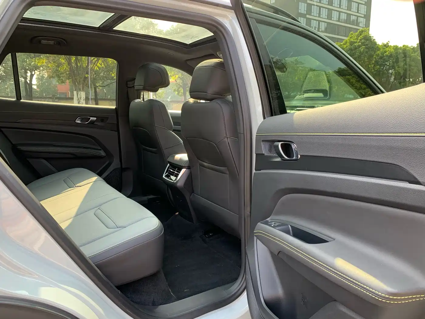 FORD LINGRUI NEW ENERGY