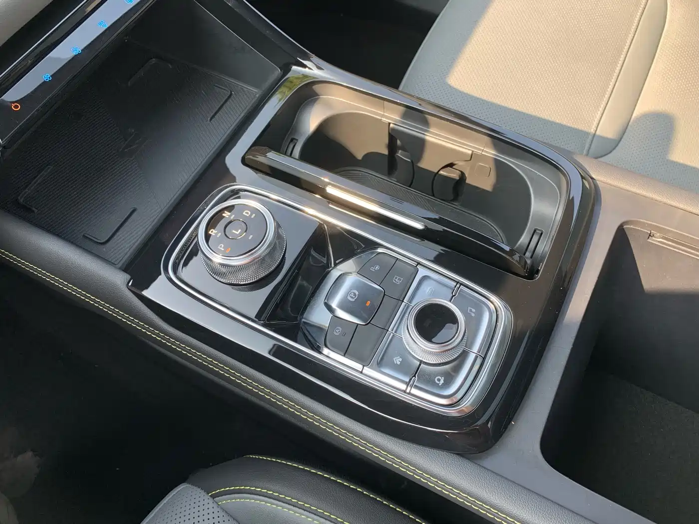 FORD LINGRUI NEW ENERGY