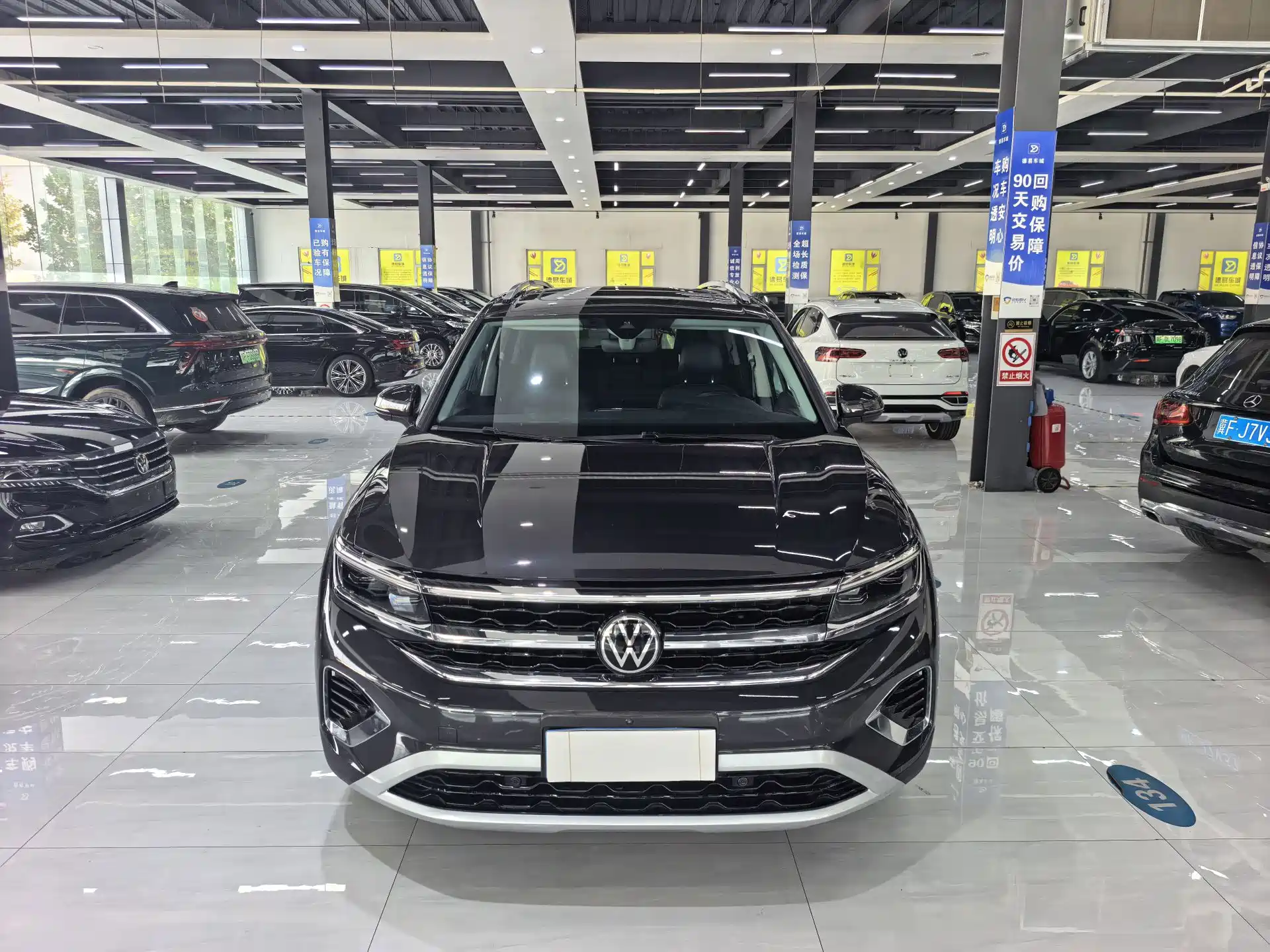 Фото 3 - Volkswagen Talagon