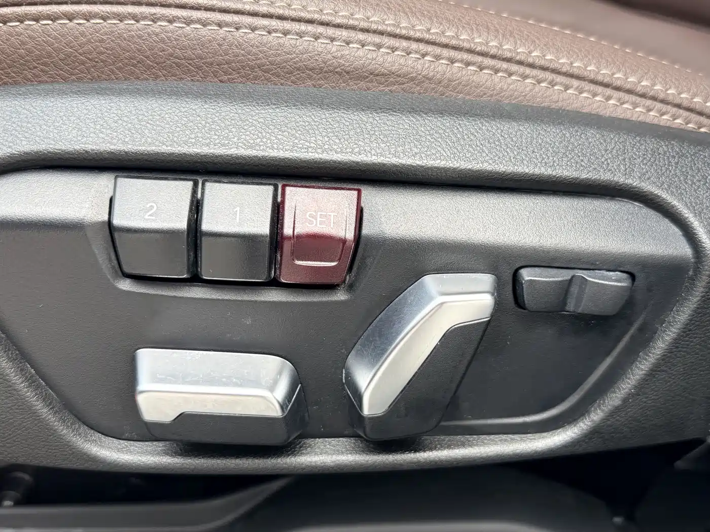 BMW X1 2022 sDrive25Li Leading фото 19