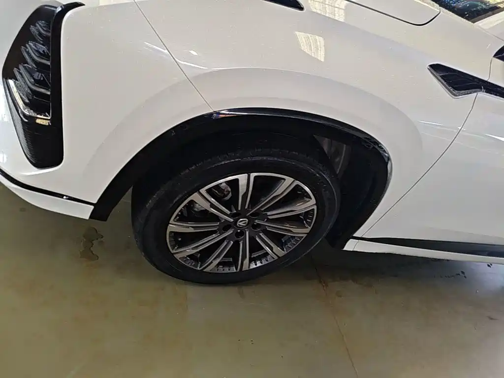 Фото 23 - Changan CS75 PLUS