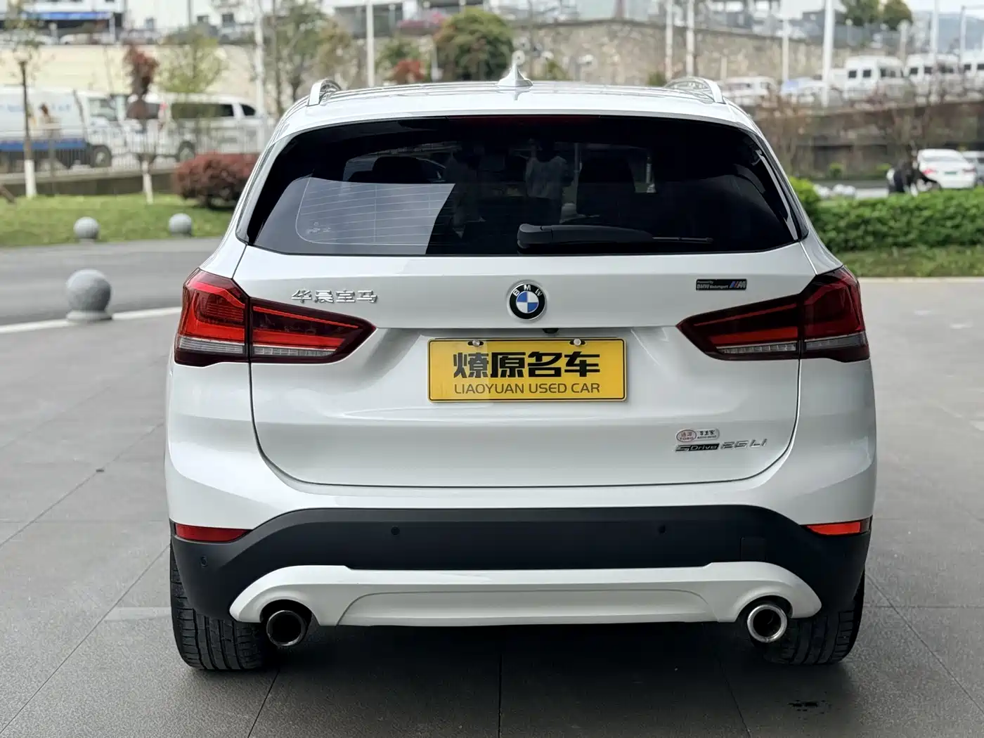 BMW X1 2022 sDrive25Li Leading фото 5