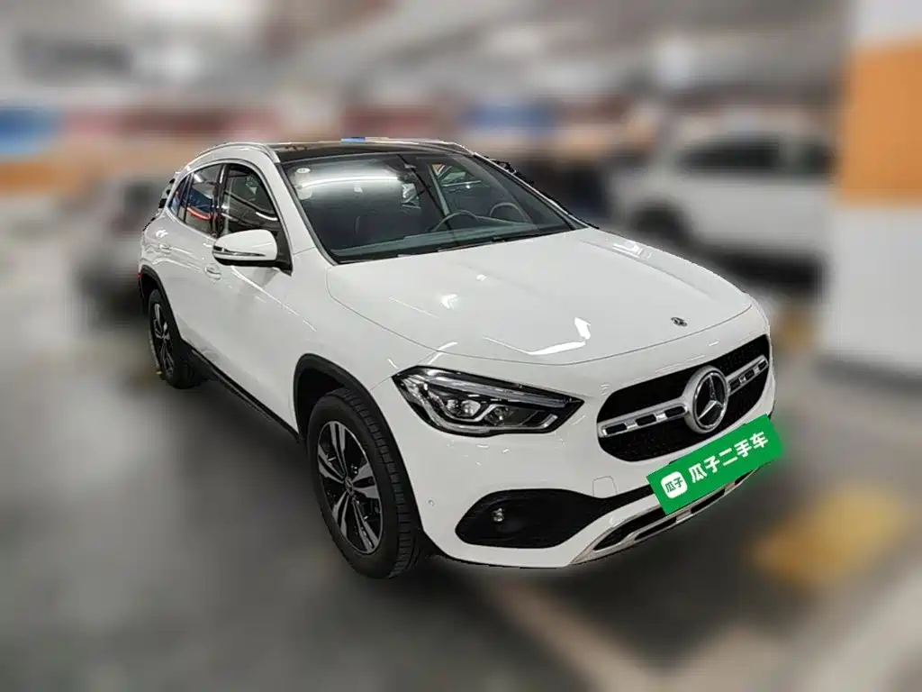 Mercedes-Benz GLA 2023 2023 GLA 220