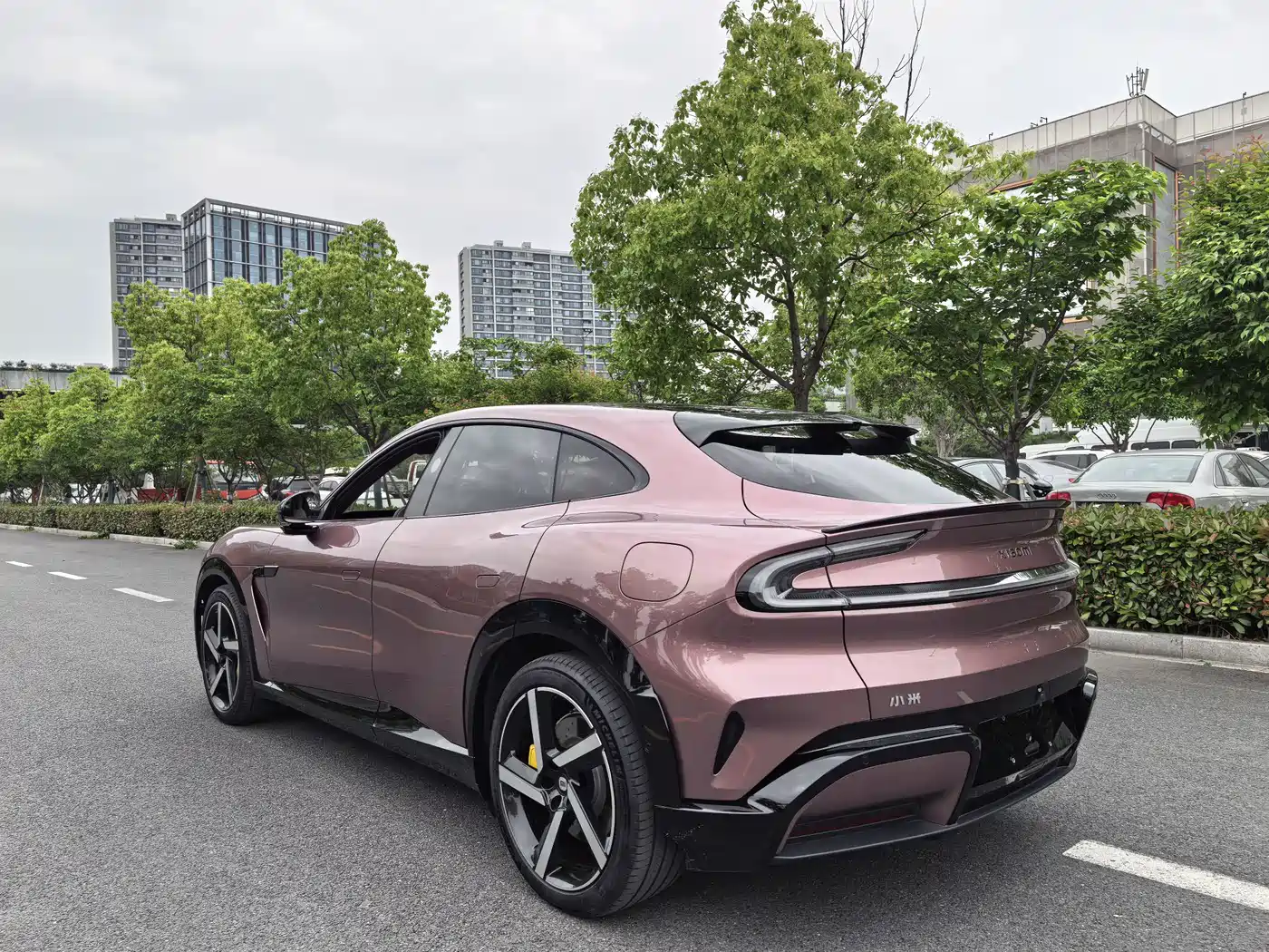 Xiaomi Auto Xiaomi YU7 2025 Ultra Long Range High Performance AWD Max Edition фото 7