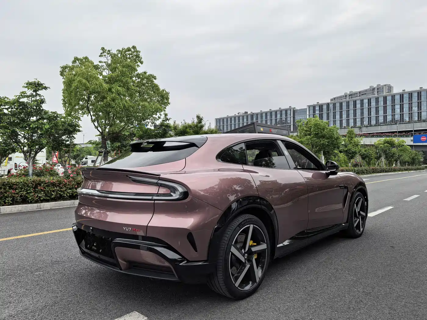 Xiaomi Auto Xiaomi YU7 2025 Ultra Long Range High Performance AWD Max Edition фото 5