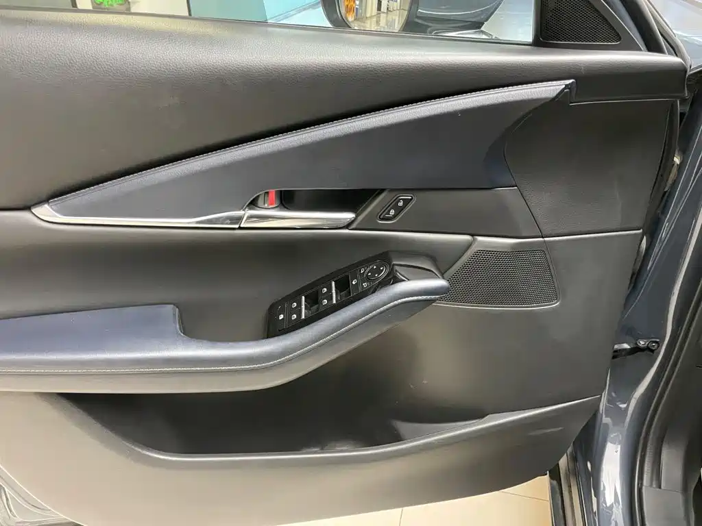 Mazda CX-30, миниатюра 7