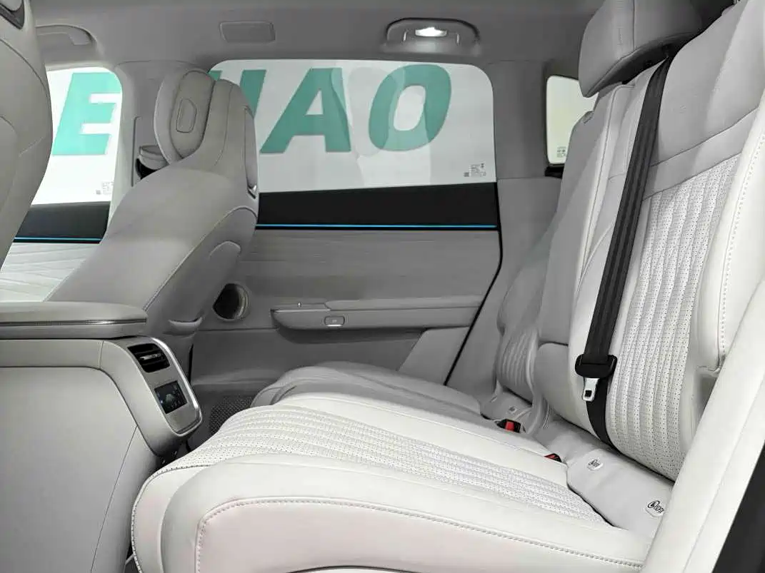 Exeed Exlantix ET 2025 2025 Pure Electric 625 Pro 2WD Urban Assist