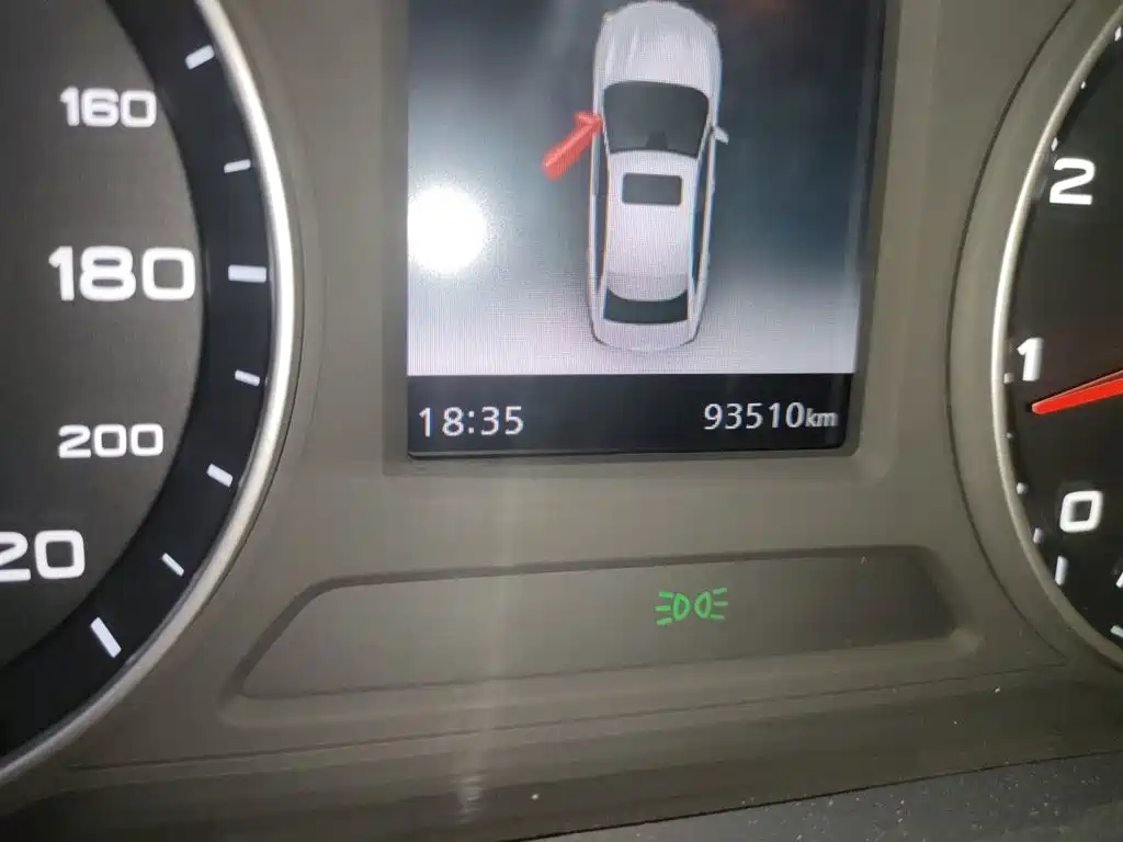 Roewe i5 2019 2019 1.5L Manual 4G Langhao Edition