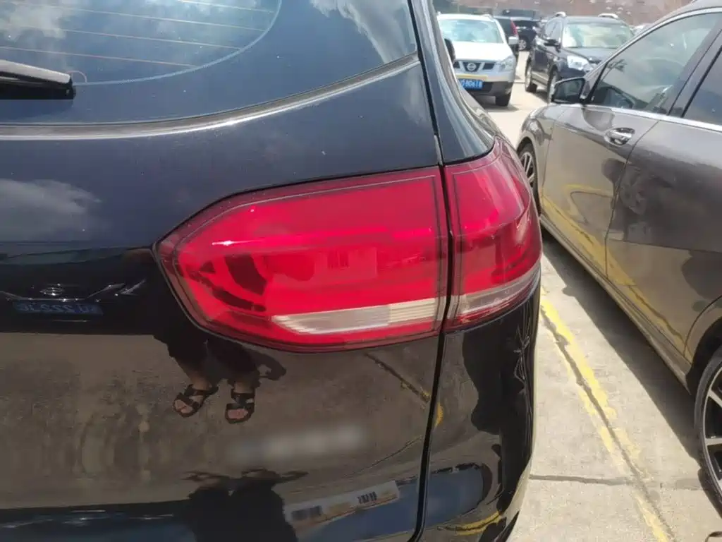 Фото 8 - Haval H6
