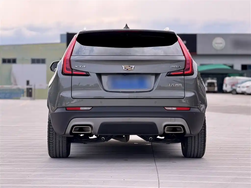 Cadillac XT4 2018 28T FWD Leading Edition фото 14