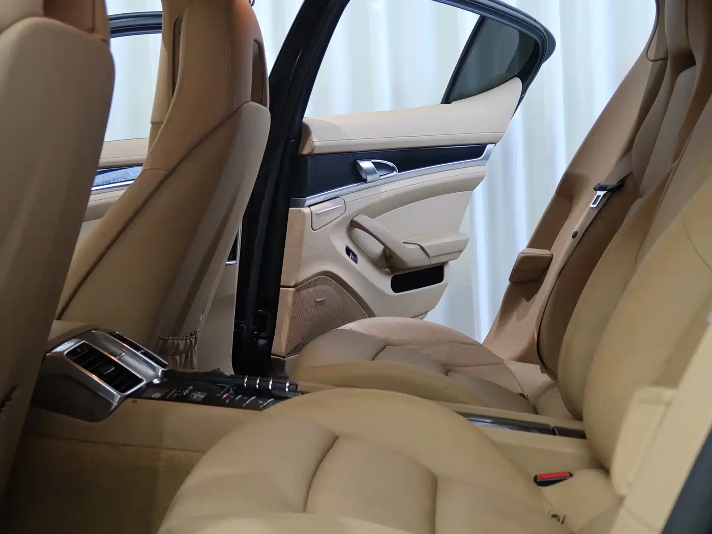 Porsche Panamera 2014 Panamera 3.0T фото 10