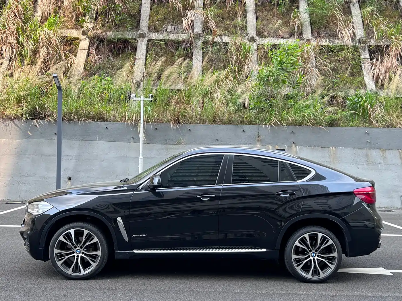 BMW X6 2015 xDrive28i фото 4