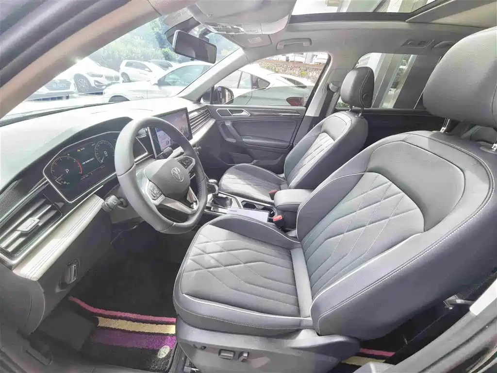 2025 Volkswagen Tiguan L