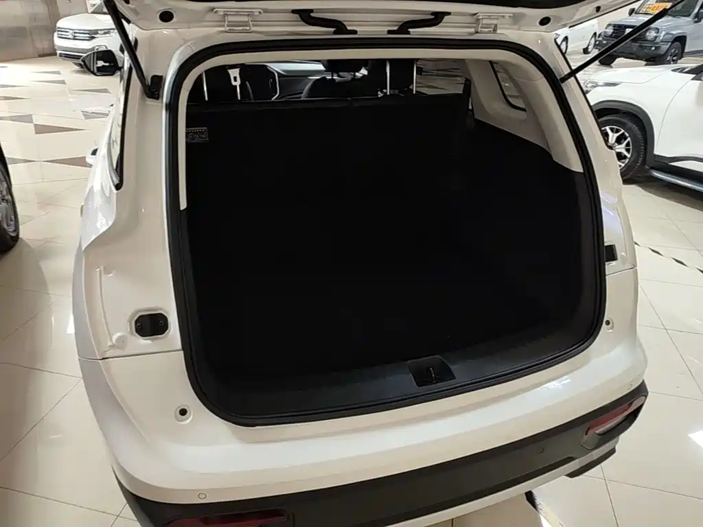 Baojun 530 2021 2021 Global Car Anniversary Edition 1.5T CVT Luxury 5-Seater