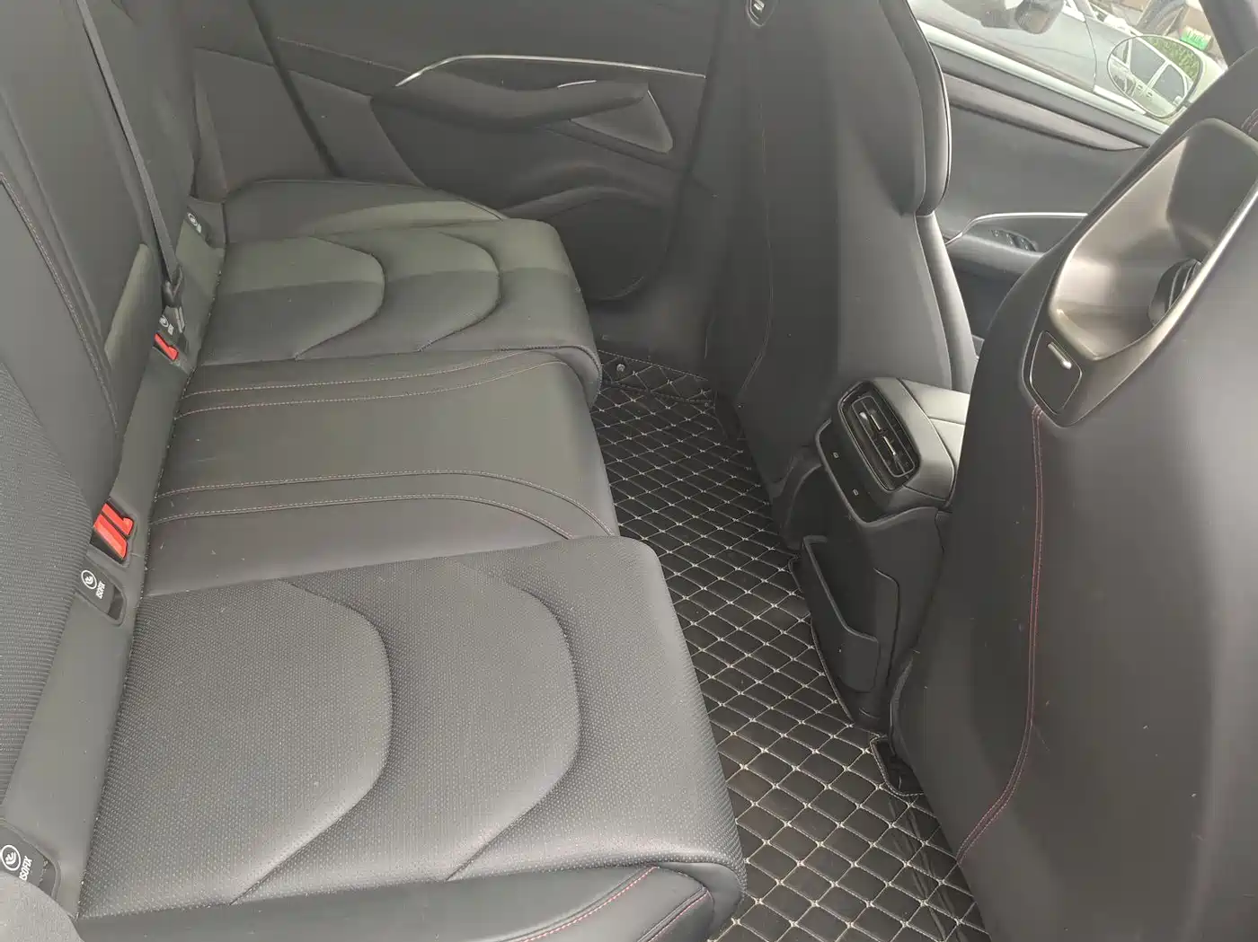Xiaomi Auto Xiaomi SU7 2024 AWD Extended Range Advanced Smart Driving Max Edition фото 6