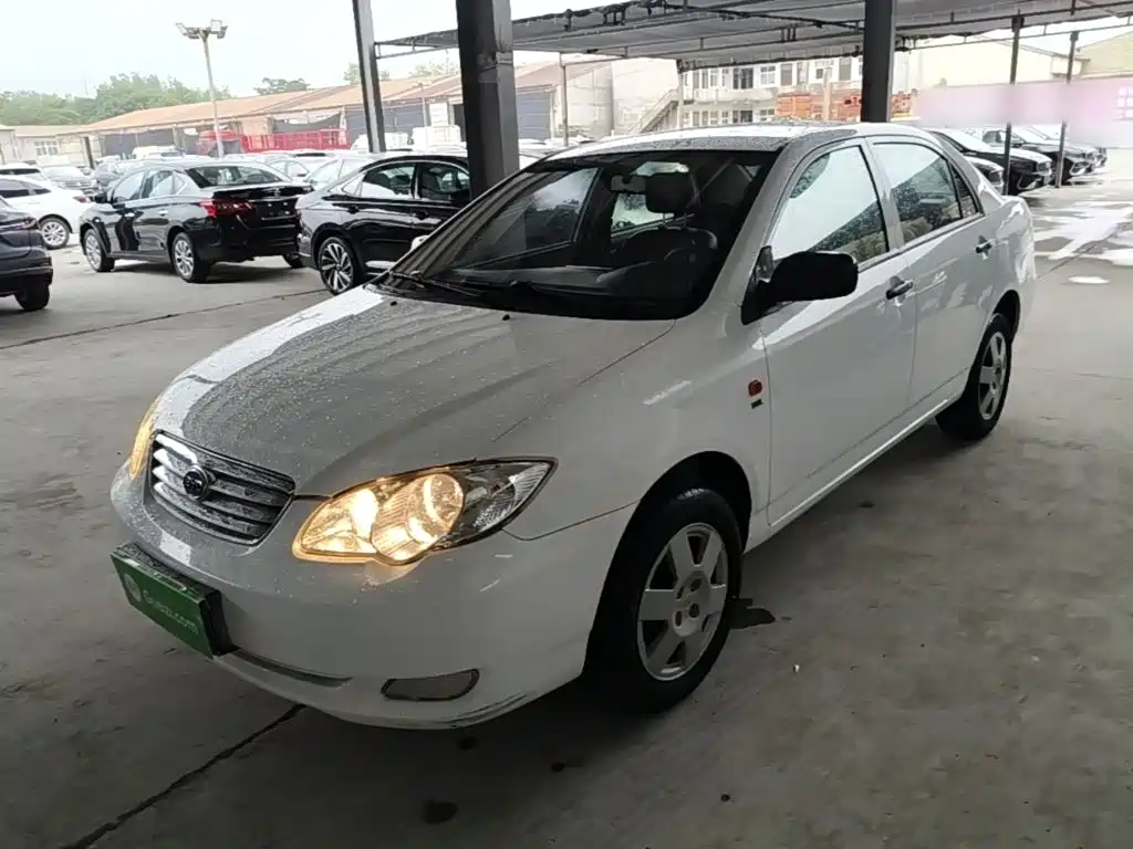 Photo 2 - BYD F3