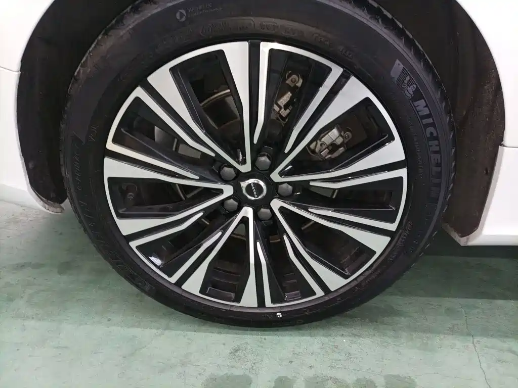 Volvo S60 2024 2024 B4 Inscription Luxury Edition