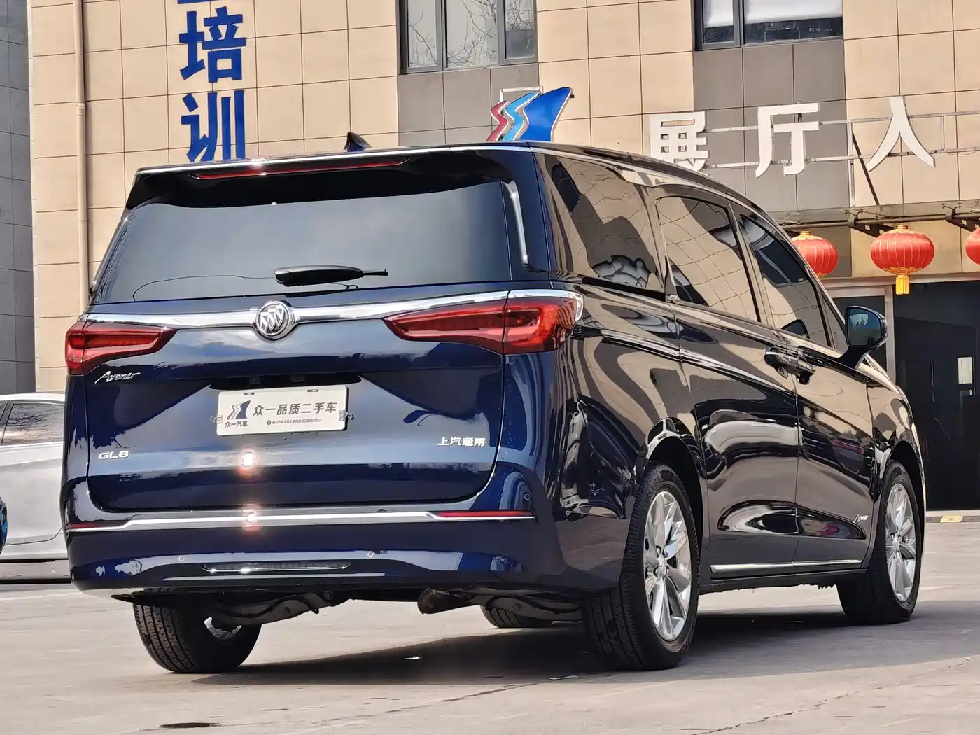 BUICK GL8