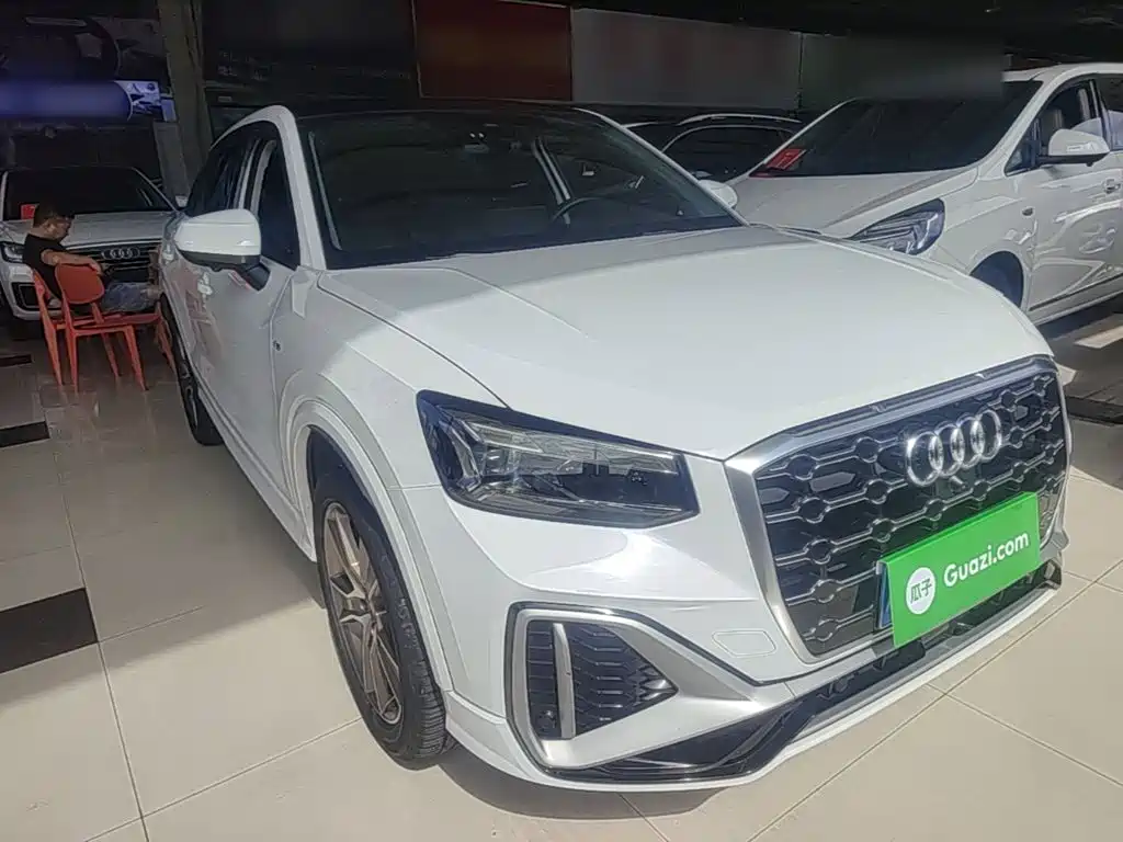 Фото 4 - Audi Q2L