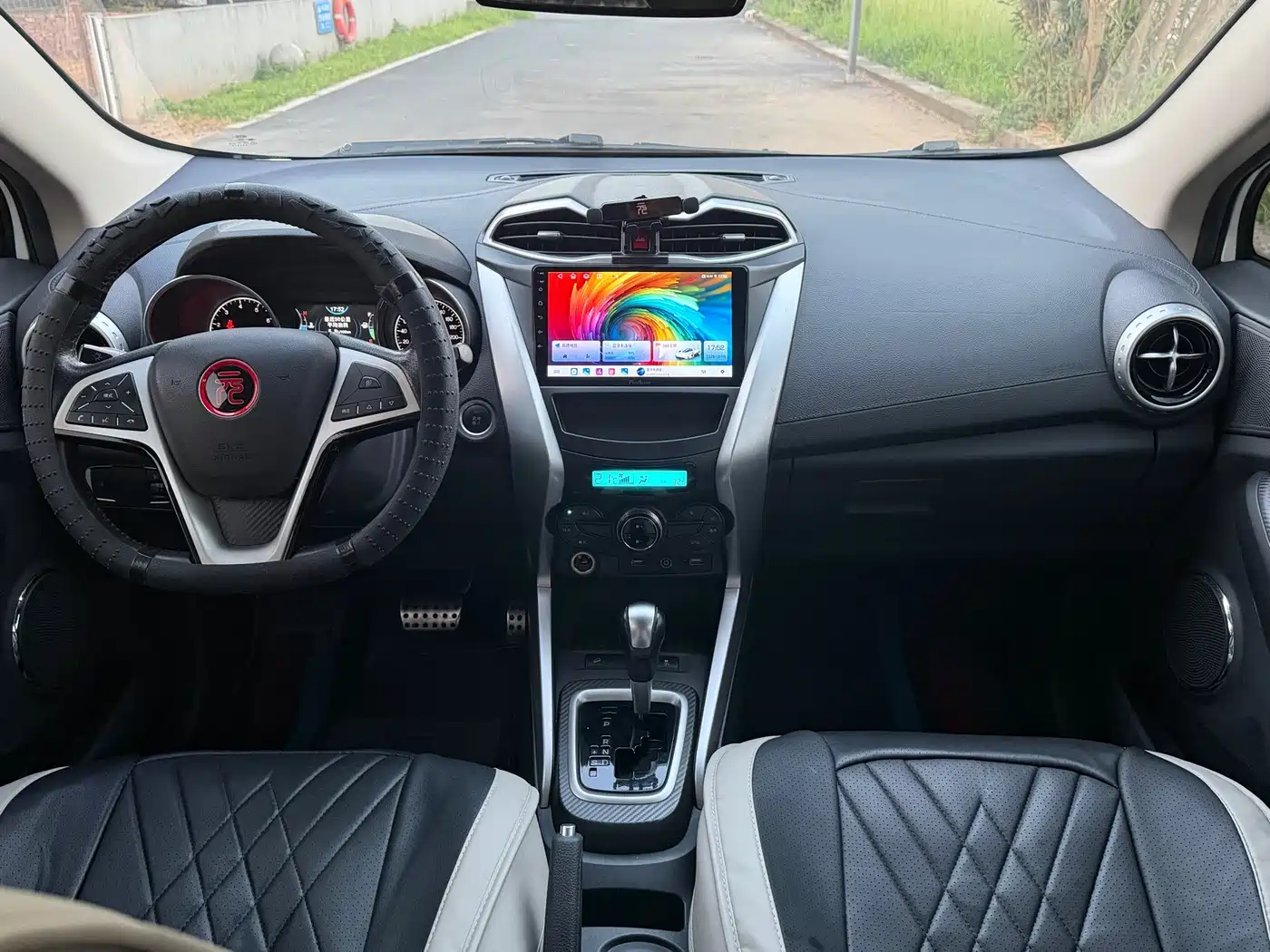 BYD Yuan 2017 2016 1.5L Automatic Luxury