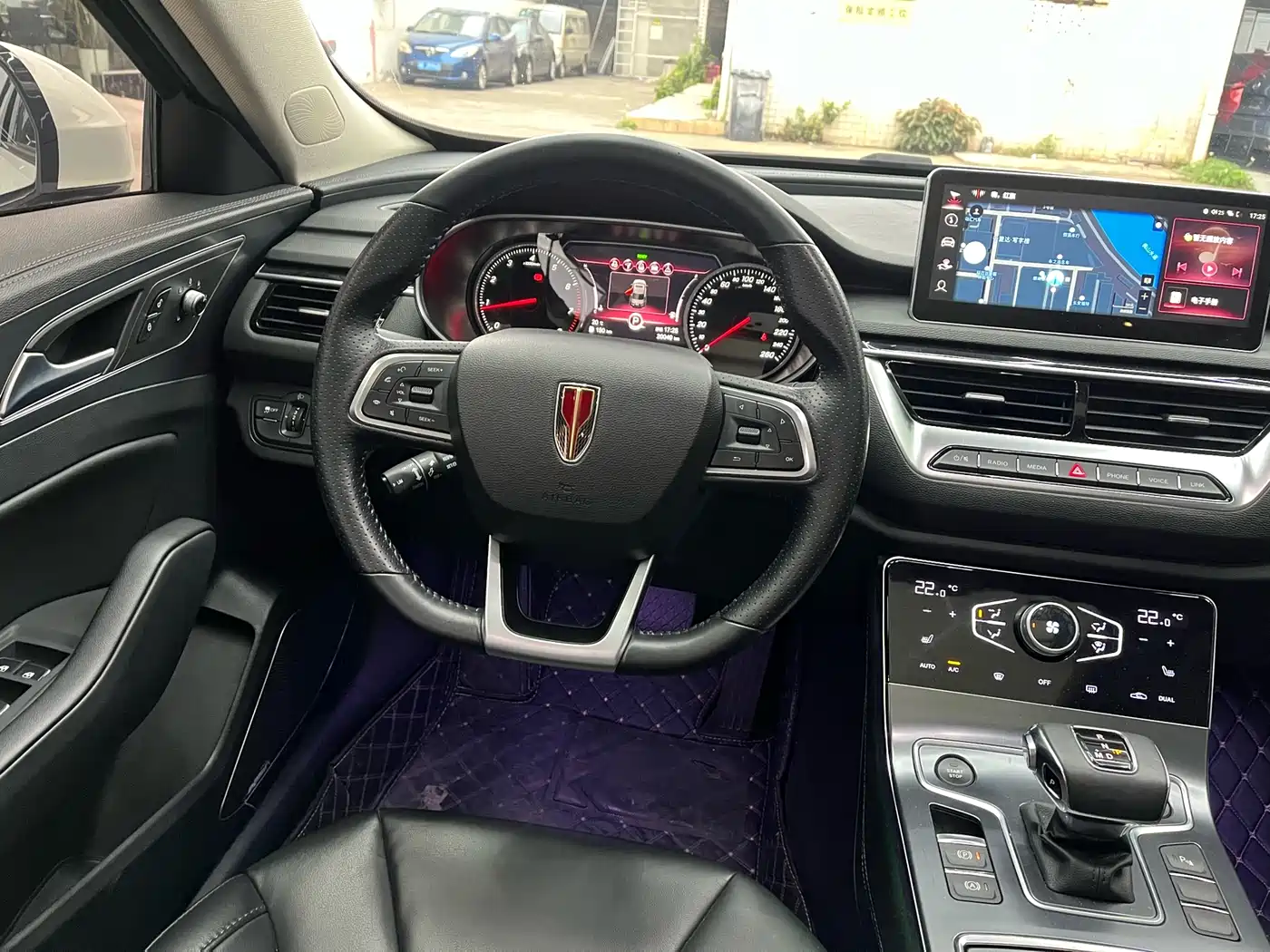 Hongqi H5 2022 Classic 1.8T Auto Smart Connect Flagship Enjoyment Edition фото 10