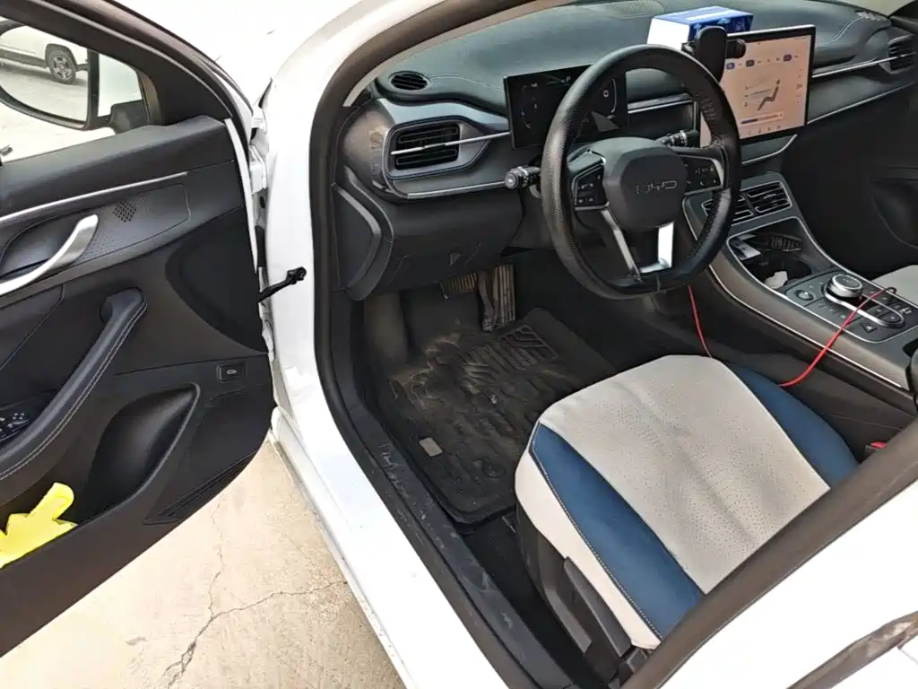 BYD Destroyer 05 2025 2024 Glory Edition DM-i 55KM Luxury