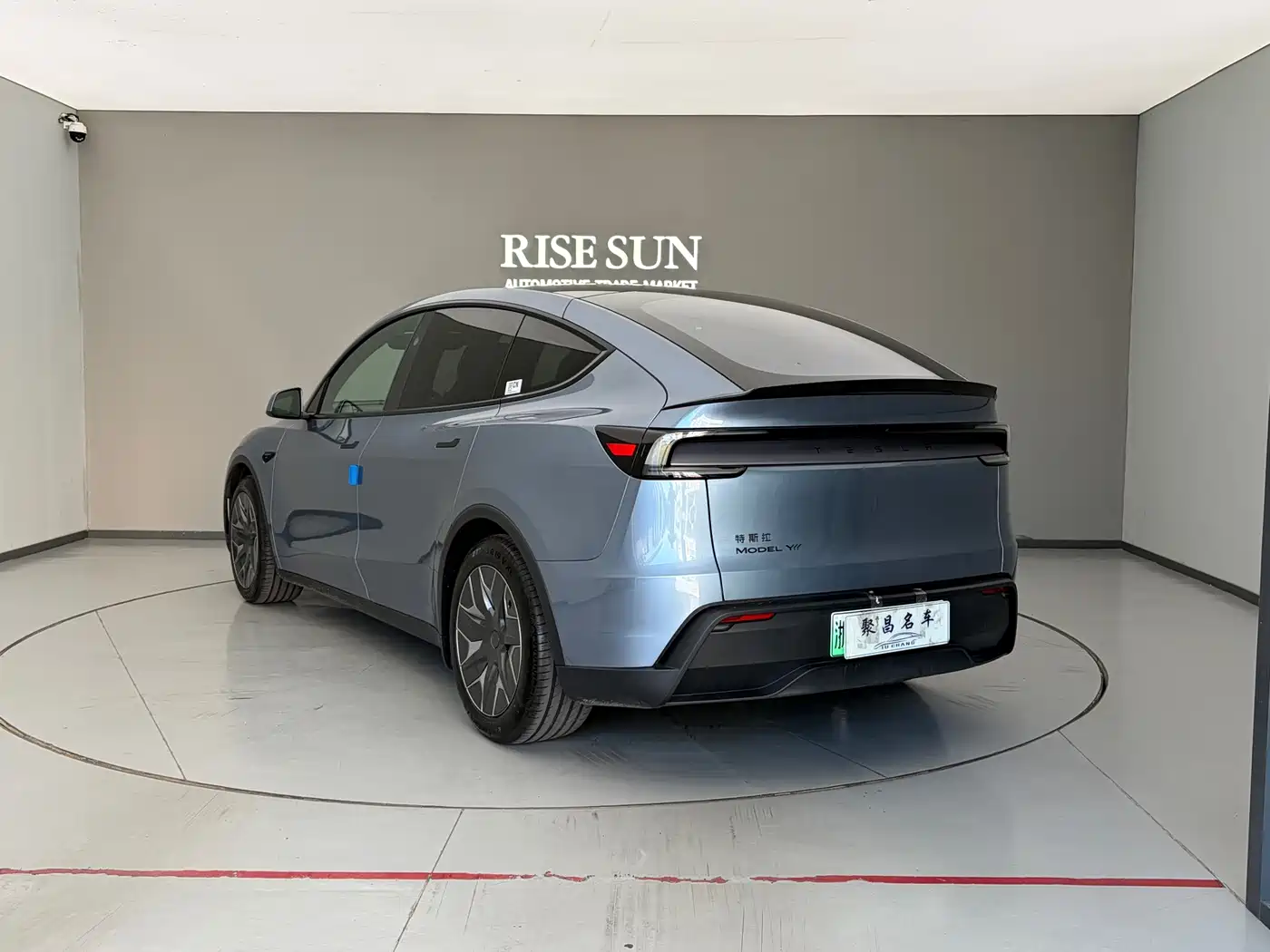 Tesla Model Y L 2026 2025 Facelift Long Range AWD