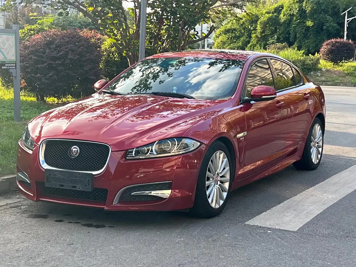 Jaguar XF 2014 2015 XF 3.0 SC R-Sport Luxury Edition