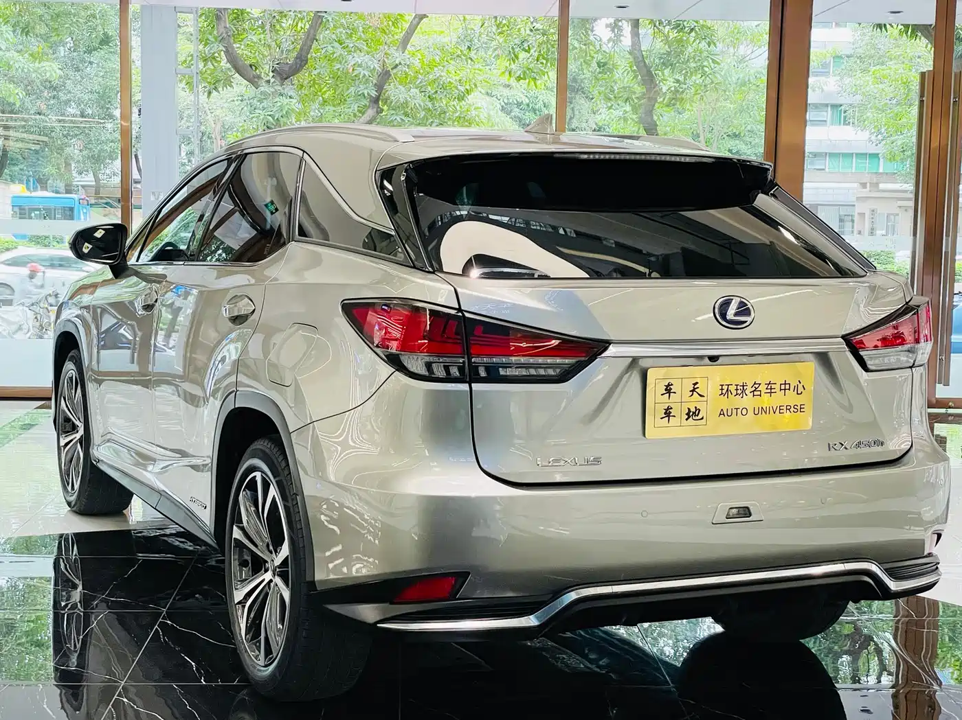 Lexus RX 2020 450h 4WD Luxury Edition China VI фото 6