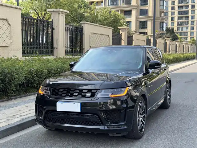 Land Rover Range Rover Sport 3.0 L6, Чёрная серия