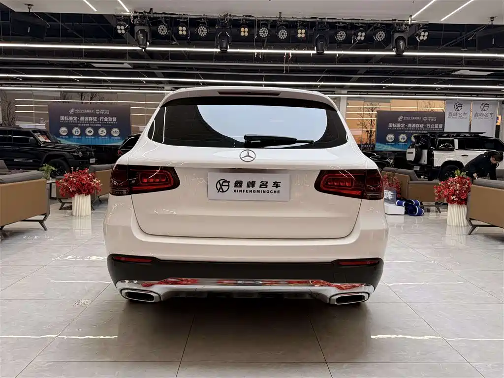 Mercedes-Benz GLC 2020 GLC 260 L 4MATIC Dynamic фото 6