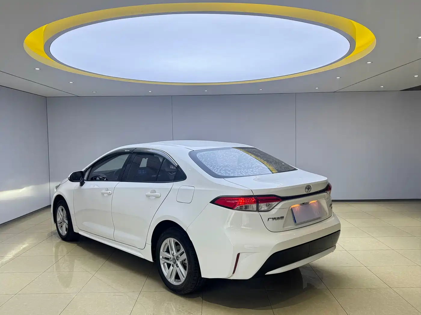 Toyota Levin 2022 185T CVT Luxury Edition фото 4