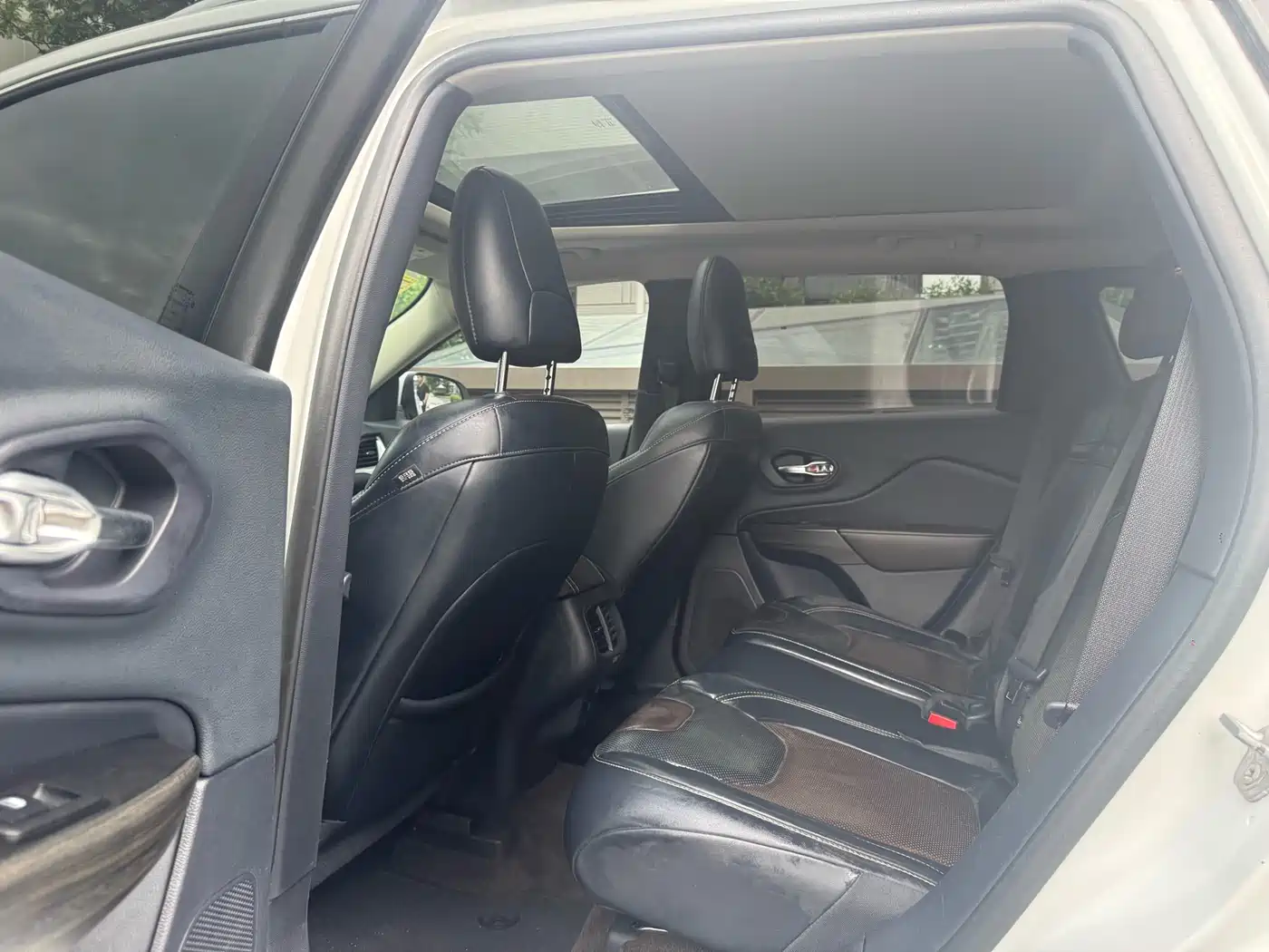 Jeep Cherokee (Import) 2015 2014 2.4L Elite