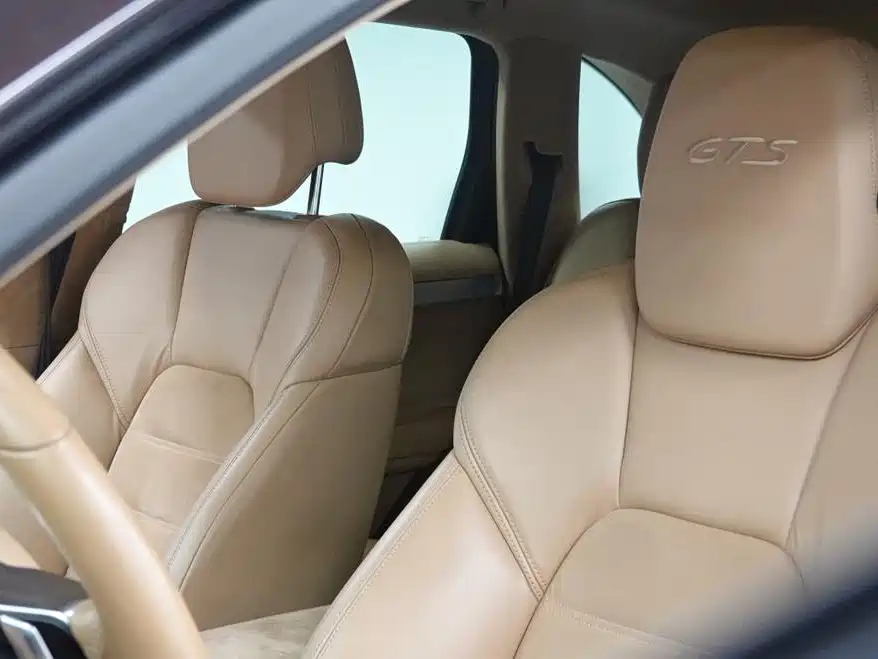 Porsche Cayenne 2015 Cayenne GTS 3.6T фото 20