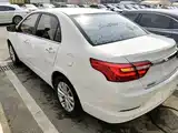 Фото 5 - Geely Vision