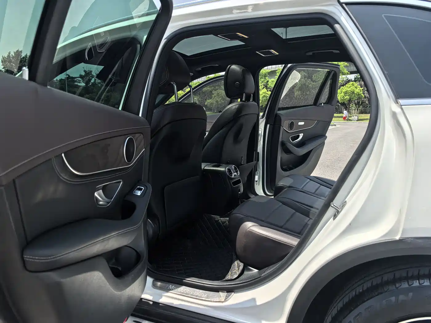 Mercedes-Benz GLC 2020 GLC 300 L 4MATIC Dynamic фото 10