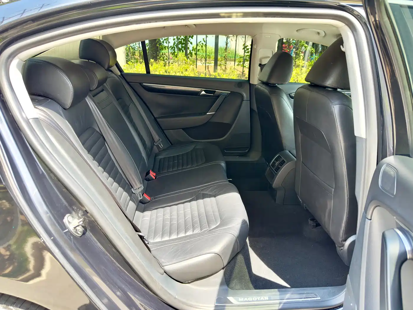 Volkswagen Magotan 2013 1.8TSI Luxury фото 20
