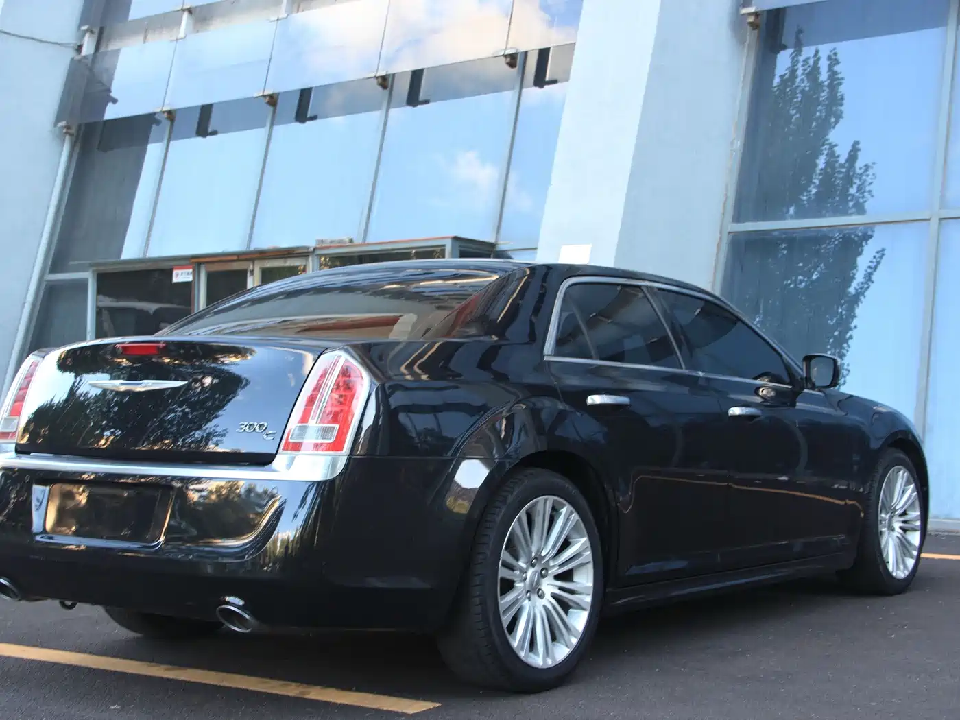 Chrysler 300C (Import) 2016 2014 3.0L Excellence Edition