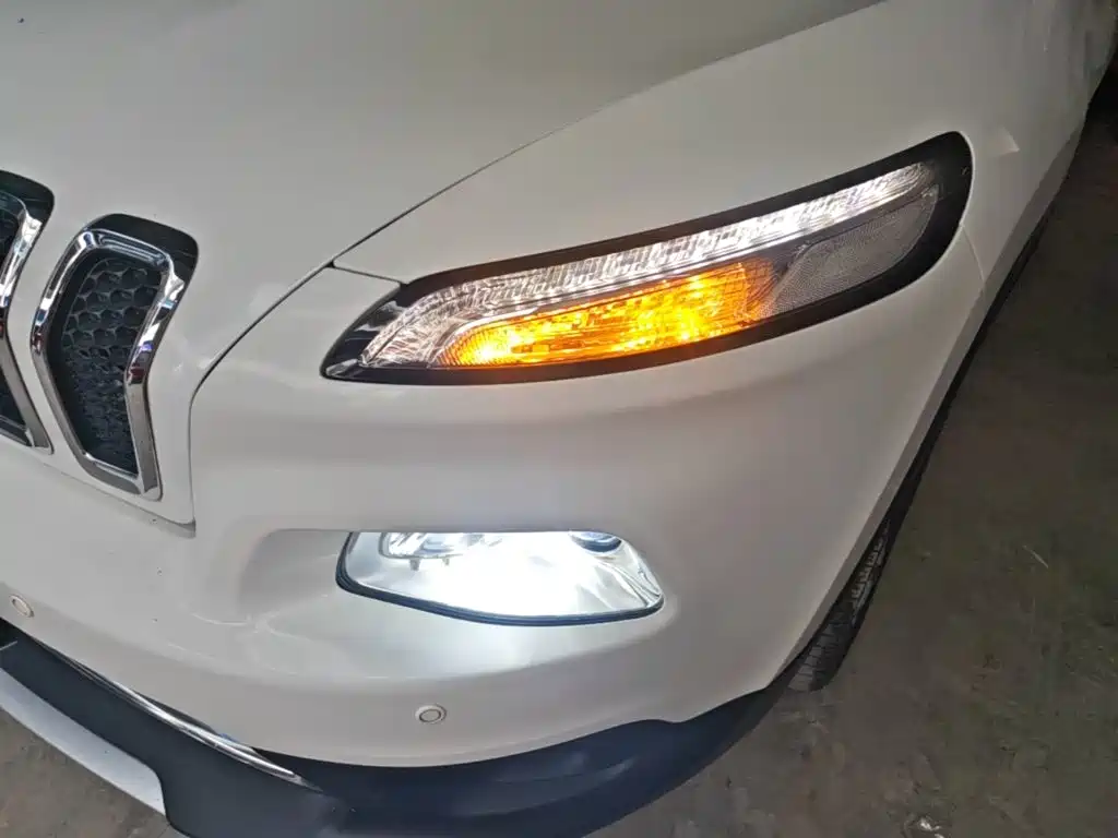 Jeep Cherokee 2018 2017 2.0L Superior Edition