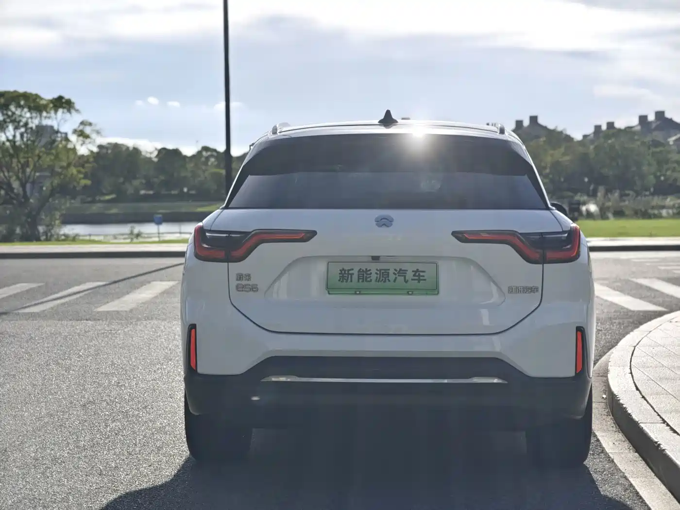 Фото 8 - NIO ES6