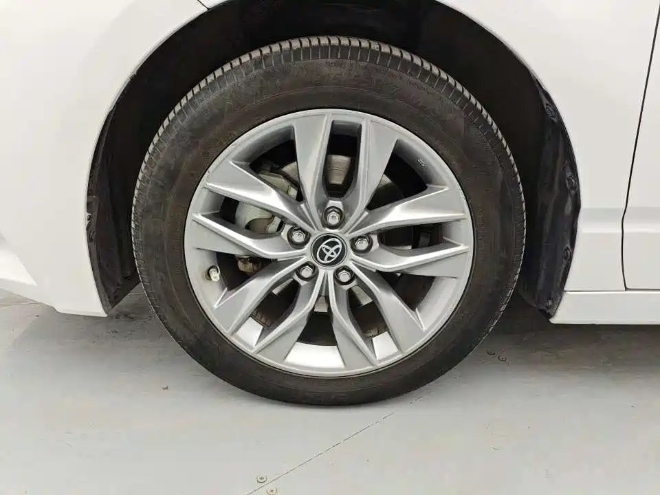 Toyota Avalon 2019 2.0L Luxury Edition (China VI) фото 18