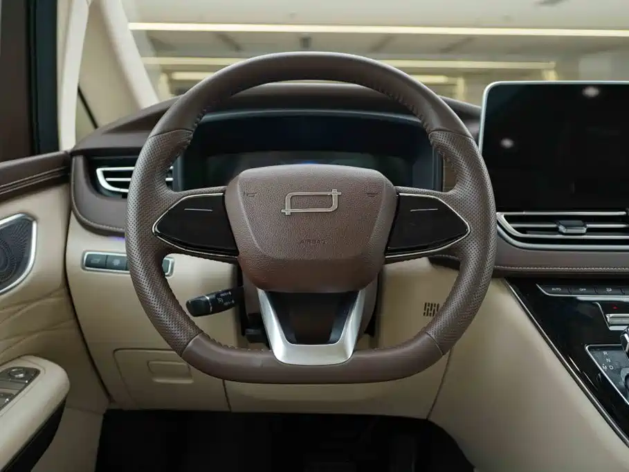 Besturn M9 2023 2023 Model 2.0T Supreme Edition