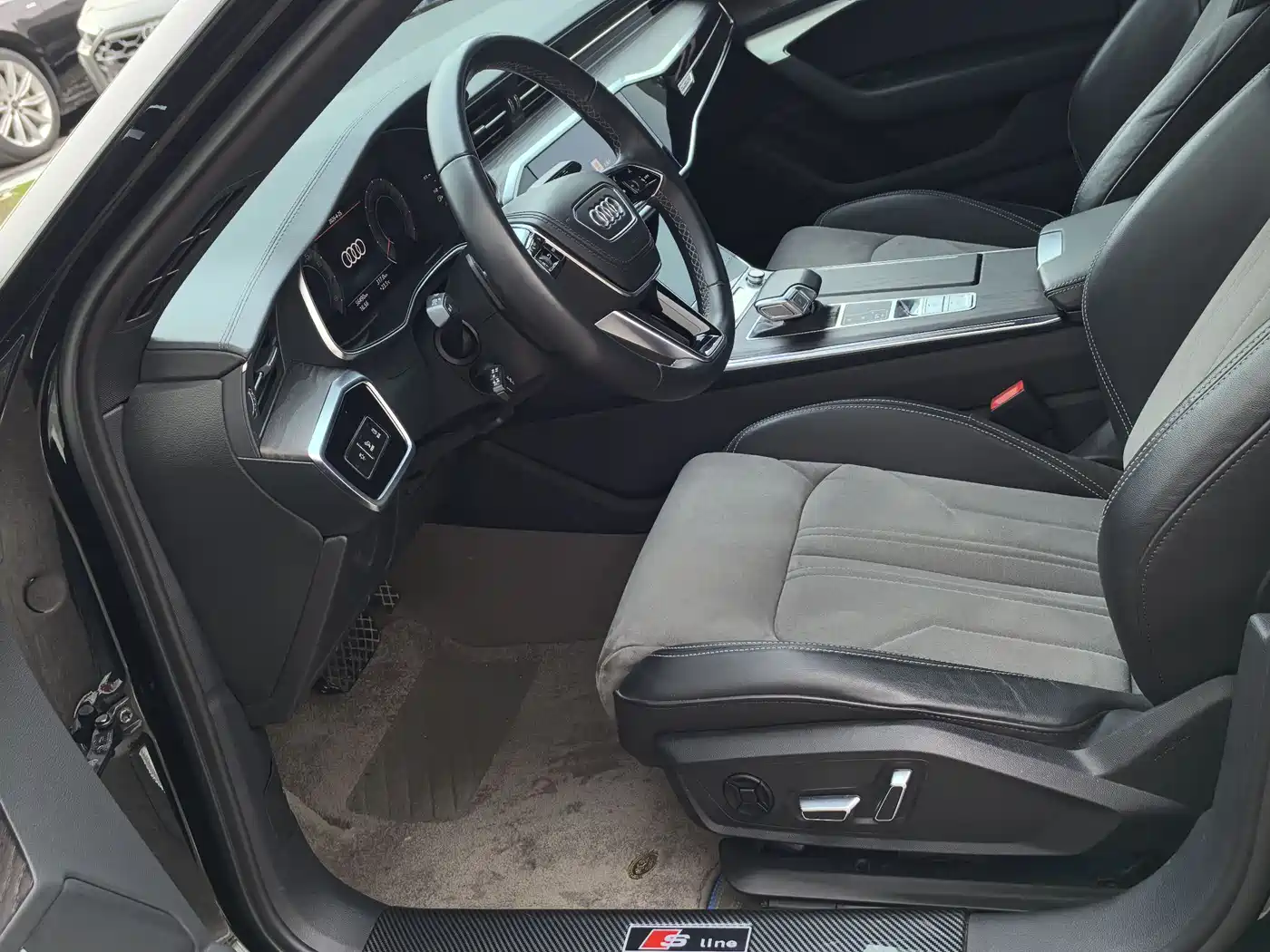 Audi A6L 2023 Facelift 45 TFSI quattro Premium Dynamic фото 3