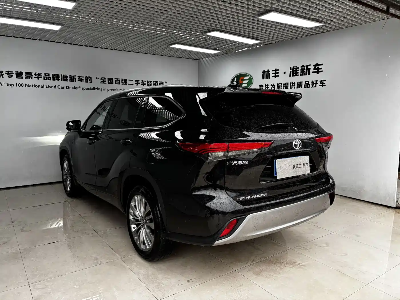 Toyota Highlander 2024 2022 380T 4WD Premium 7-Seater