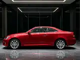 Photo 4 - Lexus IS