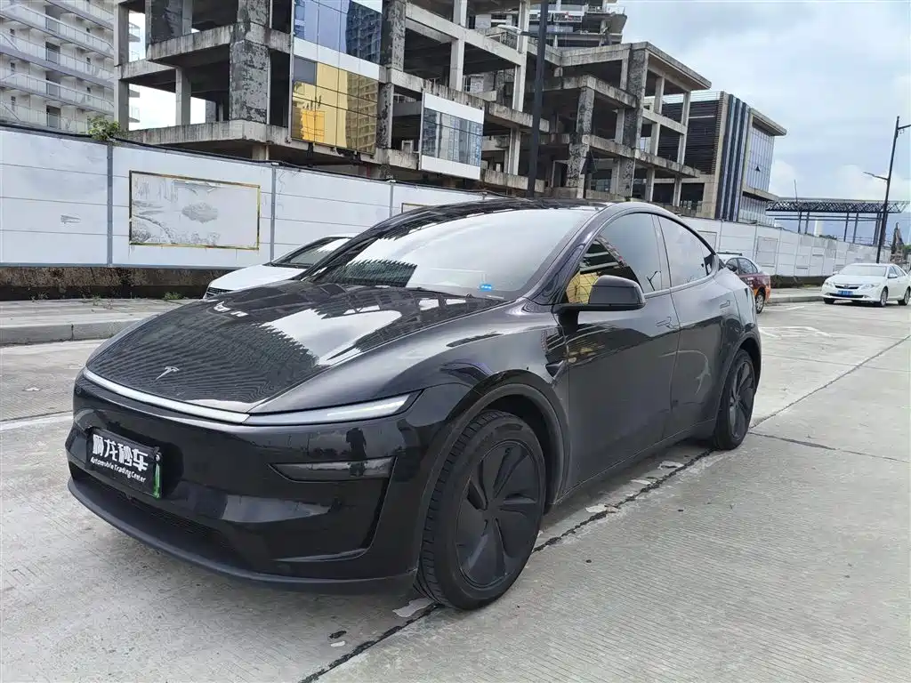 Tesla Model Y 2026 2026 Long Range All-Wheel Drive