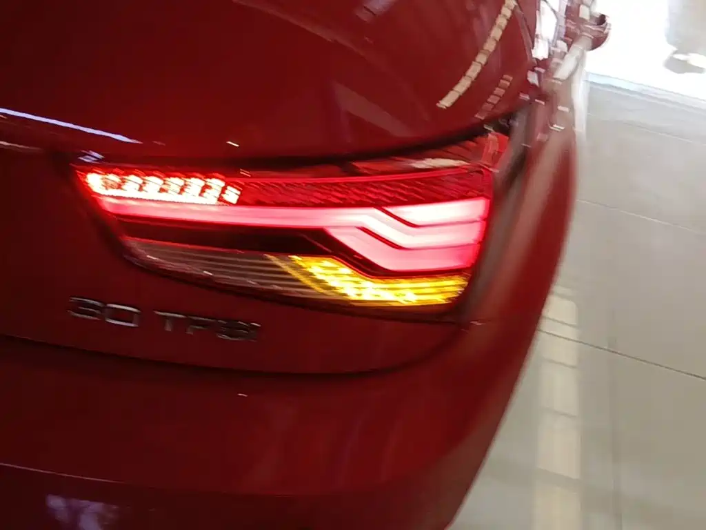 Audi A1 2016 2016 30 TFSI Sportback S Line Sport Edition