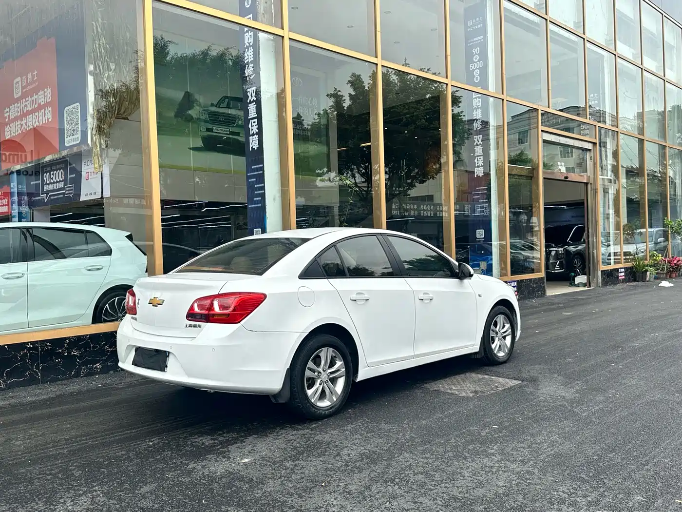 Chevrolet Cruze 2015 1.5L Classic SE AT фото 17
