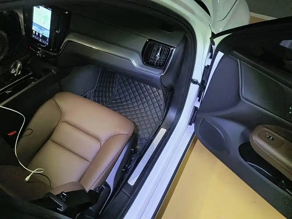 Volvo S60 2026 2026 B4 Smart Luxury Edition