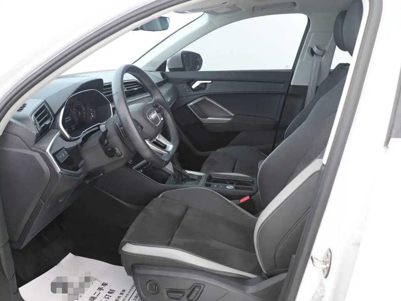 Audi Q3 2023 35 TFSI Fashion Dynamic Model (1.5T) фото 4